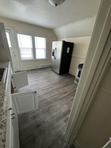 1232 Albemarle Street, Saint Paul, MN 55117