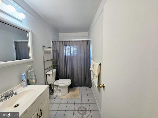 49 BONNIE LN, Willingboro, NJ 08046