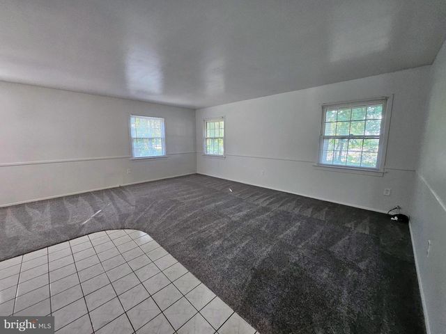 49 BONNIE LN, Willingboro, NJ 08046