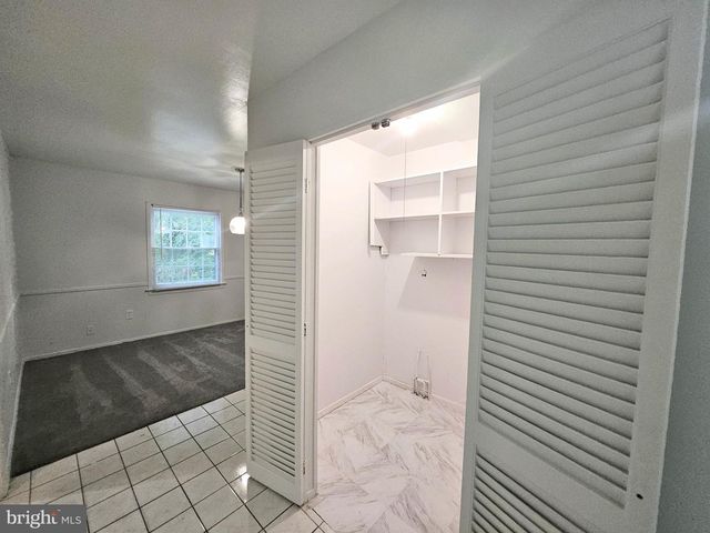 49 BONNIE LN, Willingboro, NJ 08046