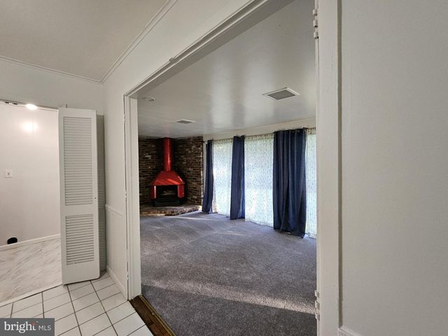 49 BONNIE LN, Willingboro, NJ 08046