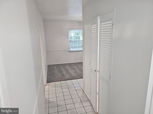 49 BONNIE LN, Willingboro, NJ 08046