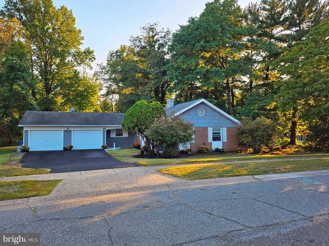 49 BONNIE LN, Willingboro, NJ 08046