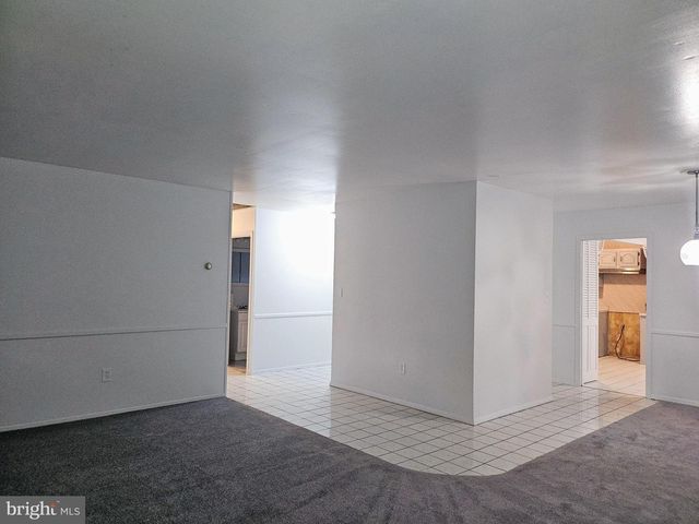 49 BONNIE LN, Willingboro, NJ 08046