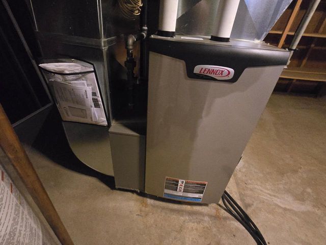 1011 ALPINE DRIVE, Green Bay, WI 54311