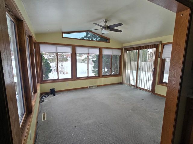 1011 ALPINE DRIVE, Green Bay, WI 54311