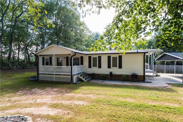 829 Wagner Road, Mocksville, NC 27028