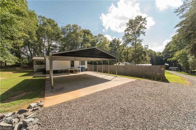 829 Wagner Road, Mocksville, NC 27028