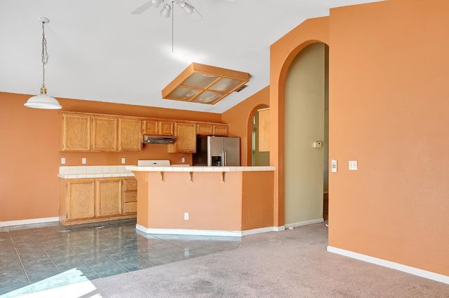 1712 Cattail Dr, Marysville, CA 95901