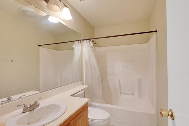 1712 Cattail Dr, Marysville, CA 95901