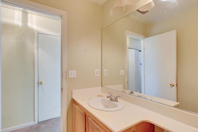 1712 Cattail Dr, Marysville, CA 95901