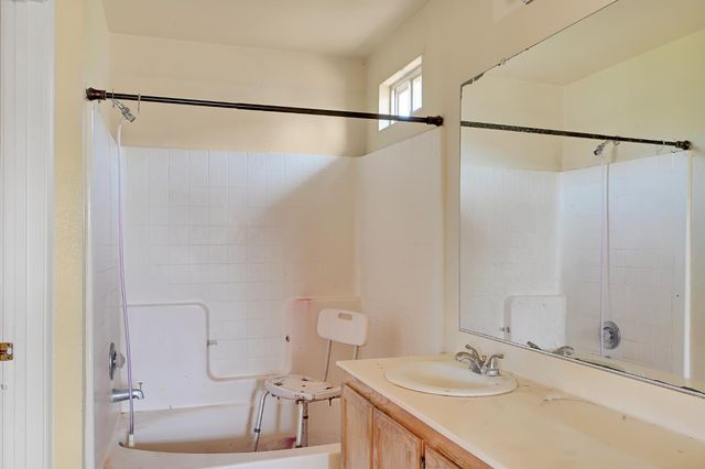 1712 Cattail Dr, Marysville, CA 95901