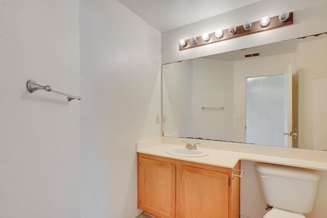 1712 Cattail Dr, Marysville, CA 95901