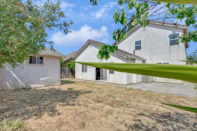 1712 Cattail Dr, Marysville, CA 95901