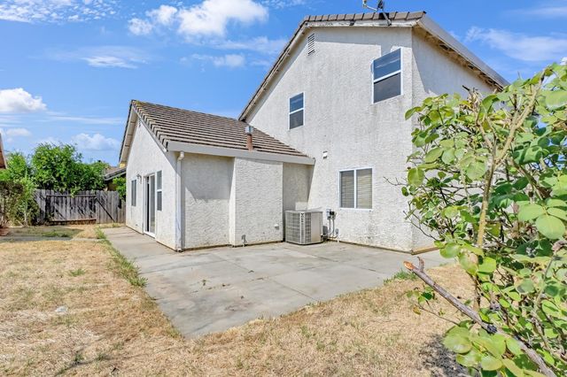 1712 Cattail Dr, Marysville, CA 95901