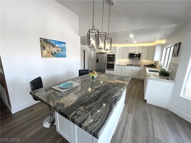 8500 Linderwood Drive, Las Vegas, NV 89134