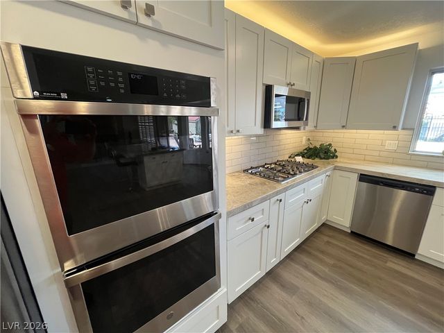 8500 Linderwood Drive, Las Vegas, NV 89134