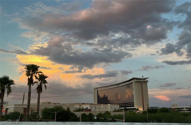 8500 Linderwood Drive, Las Vegas, NV 89134