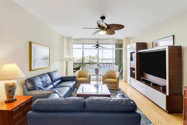 11370 Twelve Oaks Way 416, North Palm Beach, FL 33408