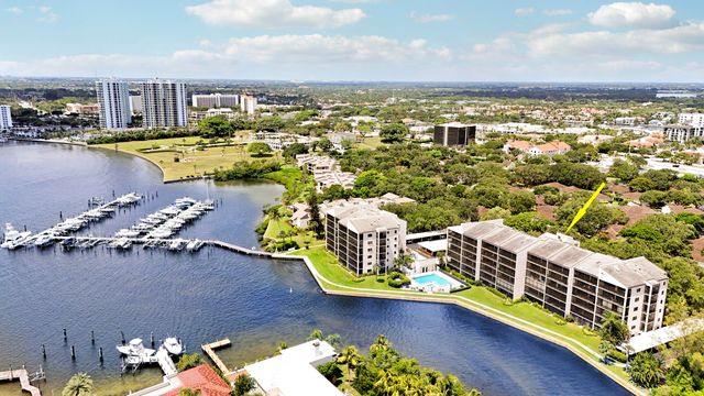 11370 Twelve Oaks Way 416, North Palm Beach, FL 33408