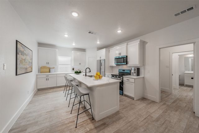 4526 Kolloch Drive, Dallas, TX 75216