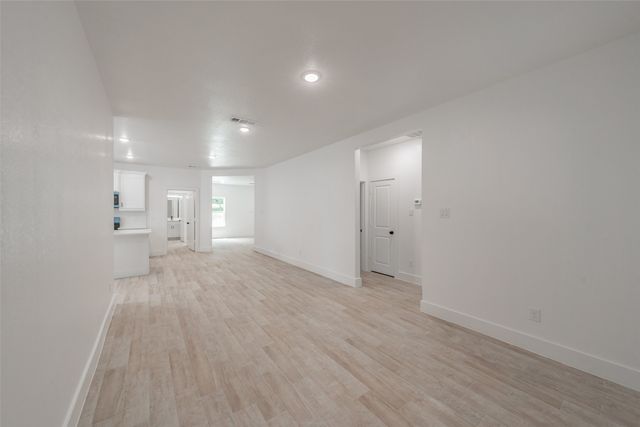 4526 Kolloch Drive, Dallas, TX 75216