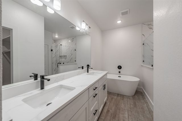 4526 Kolloch Drive, Dallas, TX 75216