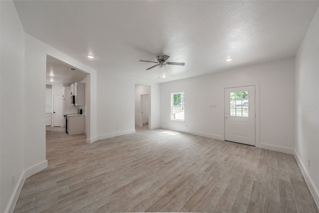 4526 Kolloch Drive, Dallas, TX 75216