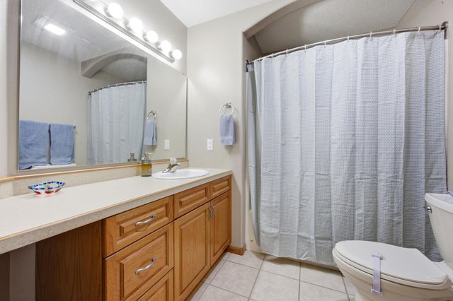 3671 Harrison Street S, Fargo, ND 58104