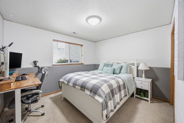 3671 Harrison Street S, Fargo, ND 58104