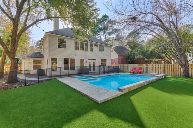 58 S Bethany Bend Circle, The Woodlands, TX 77382