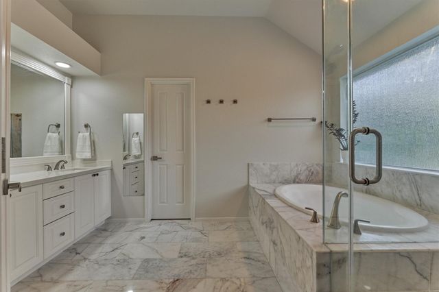 58 S Bethany Bend Circle, The Woodlands, TX 77382