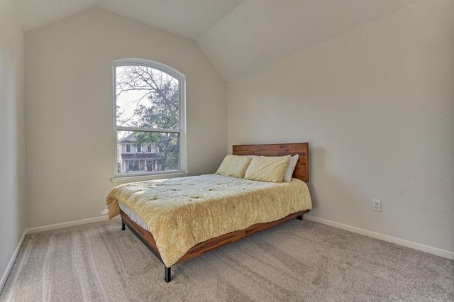 58 S Bethany Bend Circle, The Woodlands, TX 77382