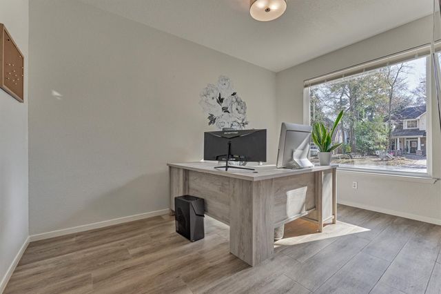 58 S Bethany Bend Circle, The Woodlands, TX 77382