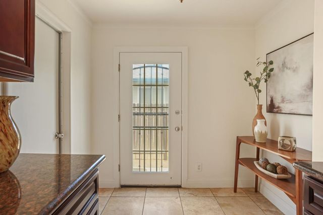 708 Ribier Ave, Lodi, CA 95240