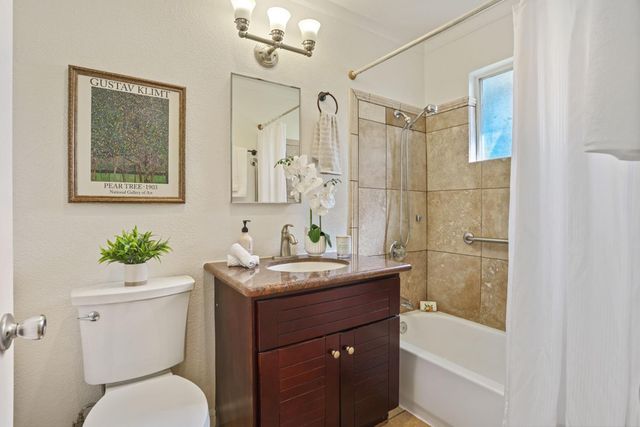 708 Ribier Ave, Lodi, CA 95240