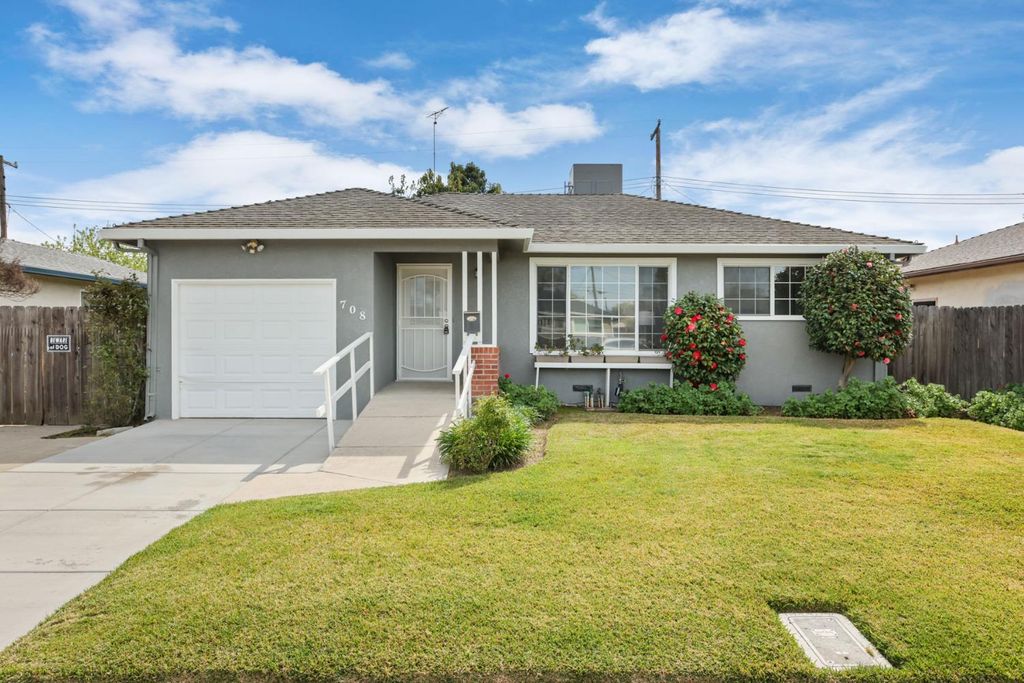 708 Ribier Ave, Lodi, CA 95240