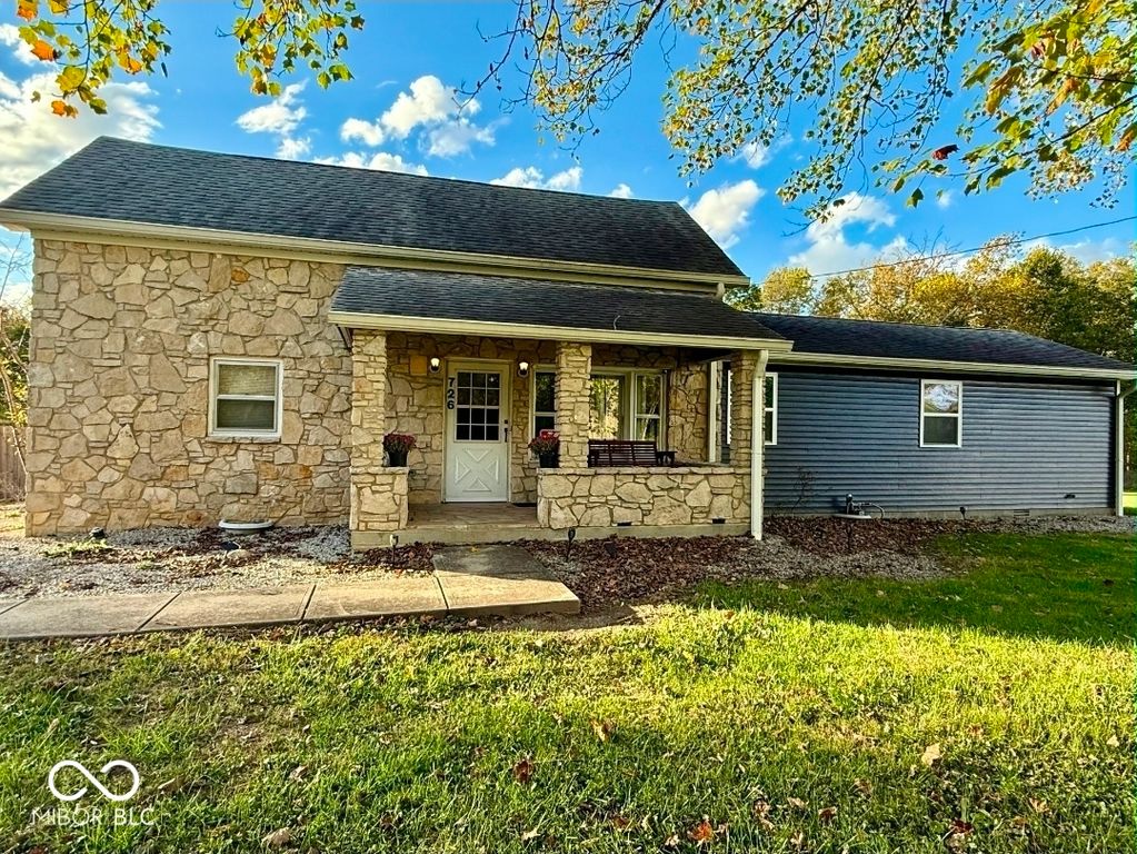 726 N Main Street, Carthage, IN 46115