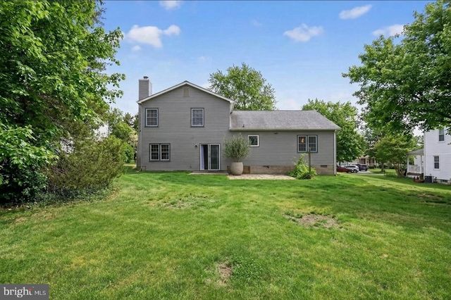 306 LOUNSBURY CT NE, Leesburg, VA 20176