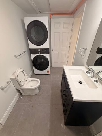 33 Pleasant St 3, Leominster, MA 01453