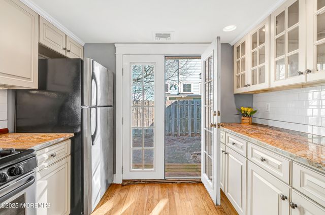 81 Inskip Avenue, Ocean Grove, NJ 07756