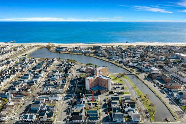 81 Inskip Avenue, Ocean Grove, NJ 07756