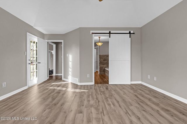 9158 Lakeside Drive, Olive Branch, MS 38654