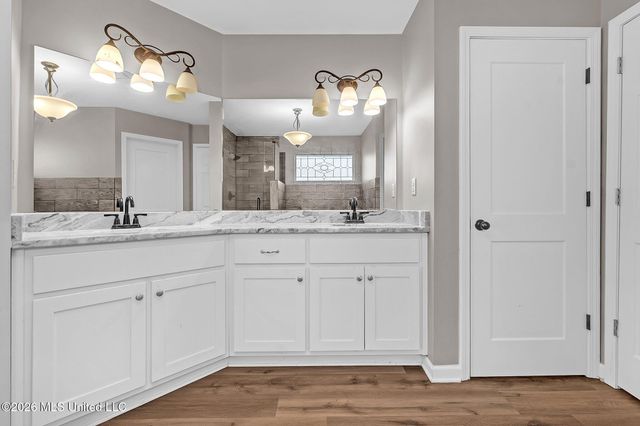 9158 Lakeside Drive, Olive Branch, MS 38654