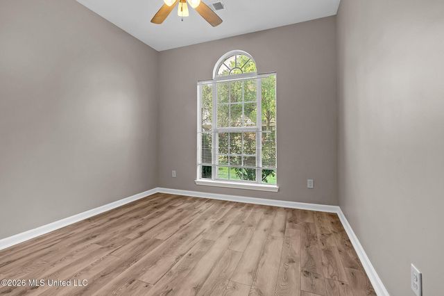 9158 Lakeside Drive, Olive Branch, MS 38654