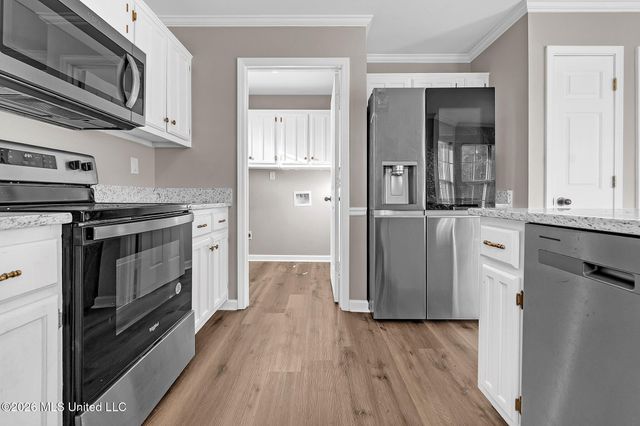 9158 Lakeside Drive, Olive Branch, MS 38654