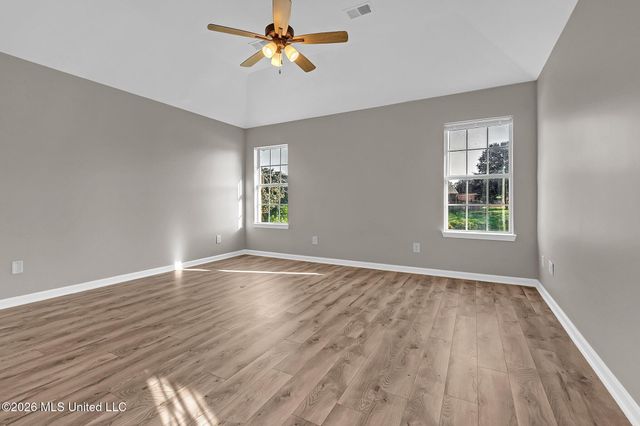 9158 Lakeside Drive, Olive Branch, MS 38654