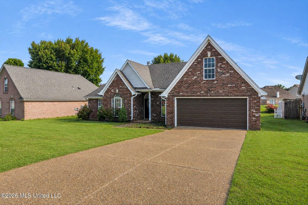 9158 Lakeside Drive, Olive Branch, MS 38654 — photo 2