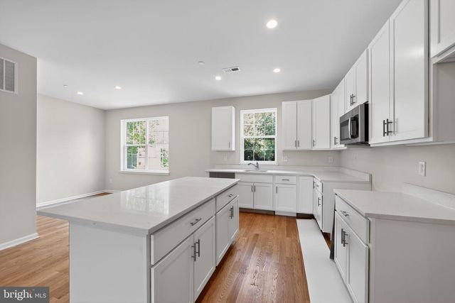 43 ROOSEVELT AVE, Hatfield, PA 19440