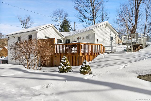 19 Curry Road, Mahopac, NY 10541